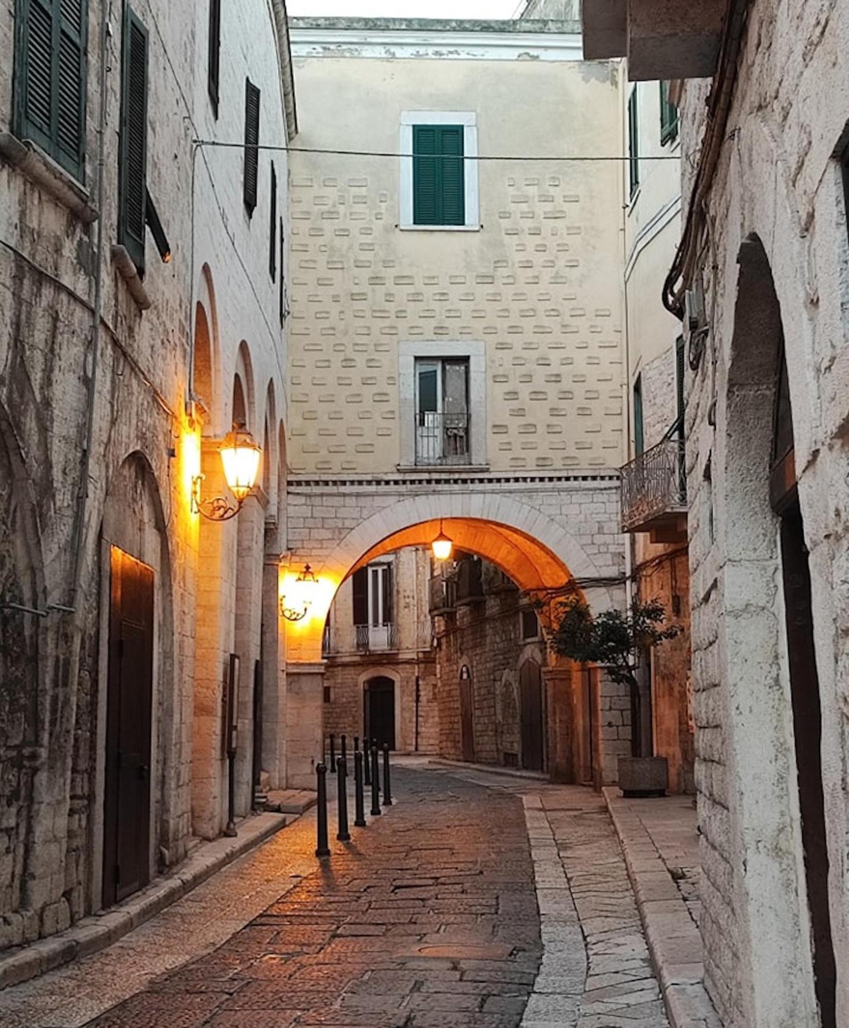 Ognissanti80 Apartamento Trani Exterior foto